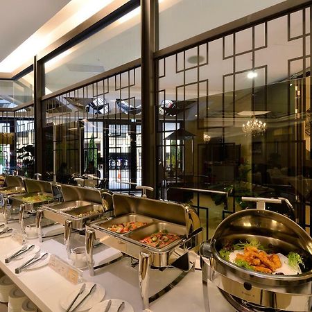 Grand City Hotel Fengyuan Exterior photo