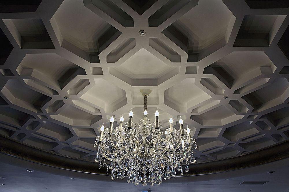 Grand City Hotel Fengyuan Exterior photo