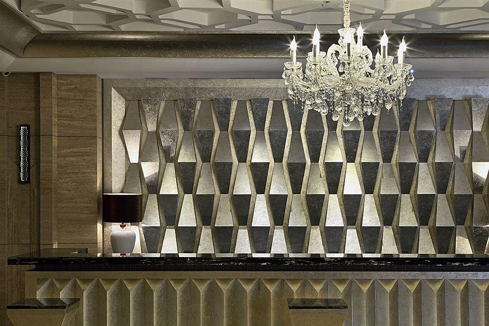 Grand City Hotel Fengyuan Exterior photo
