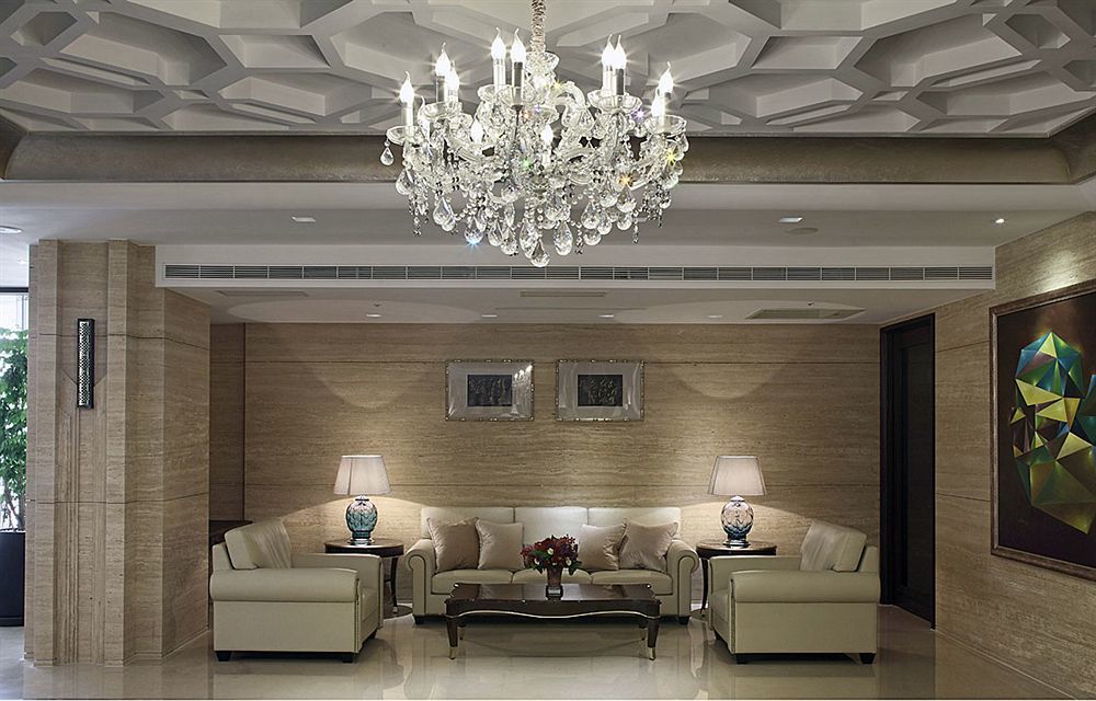 Grand City Hotel Fengyuan Exterior photo